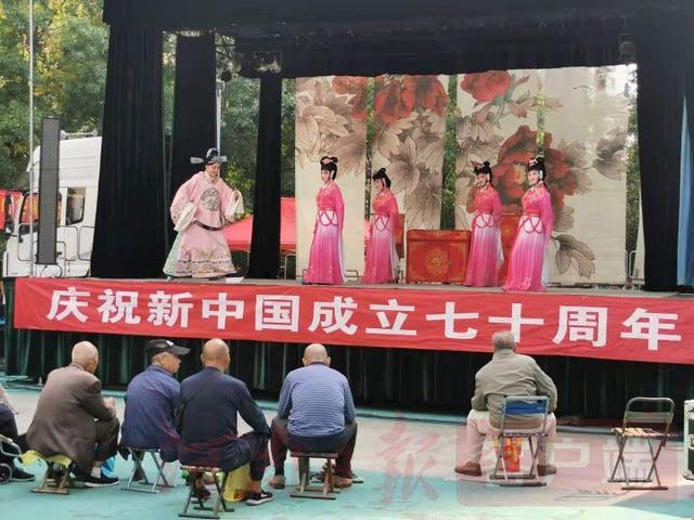 “三三制”黨建究竟是個(gè)啥?讓“休眠”的黨員“發(fā)了芽”,讓陌生的鄰里樂開花