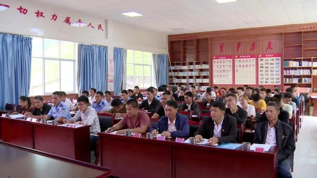 綠春縣：三個(gè)突出，實(shí)現(xiàn)“智慧黨建”真智慧