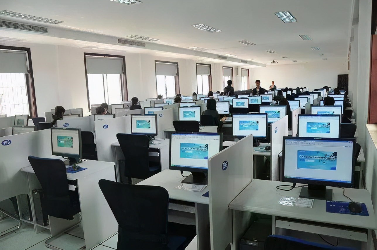 無紙化考試將成為未來趨勢?紙質(zhì)試卷會越來越少?